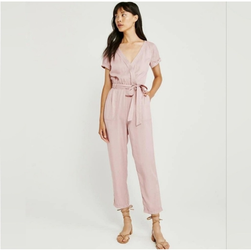 Abercrombie & Fitch Womens Jumpsuit Pink V-Neck Short Sleeve Belted Casual
